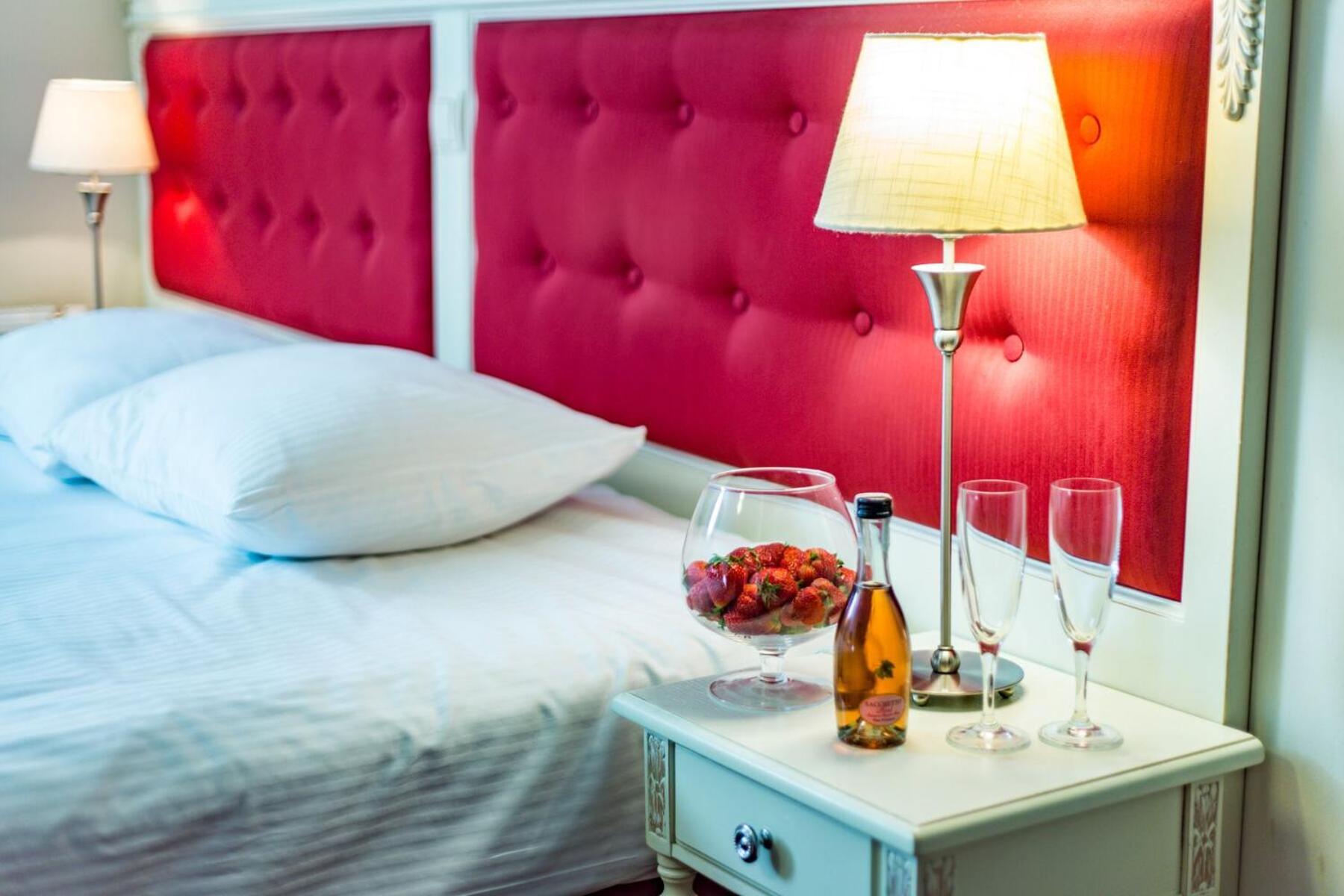 Hotel Sobienie Krolewskie Sobienie Szlacheckie Eksteriør bilde